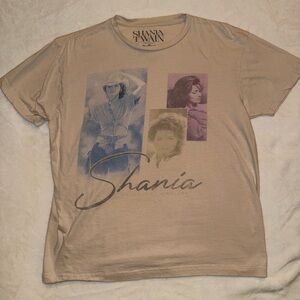Shania Twain T-Shirt Cream/Tan Short Sleeve Woman’s L Cotton